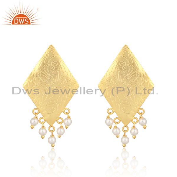 Designer tradtional textured gold on fashion earring with pearl