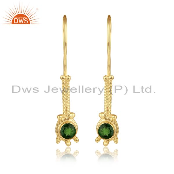 Designer earring in yellow gold on silver with chrome diopside