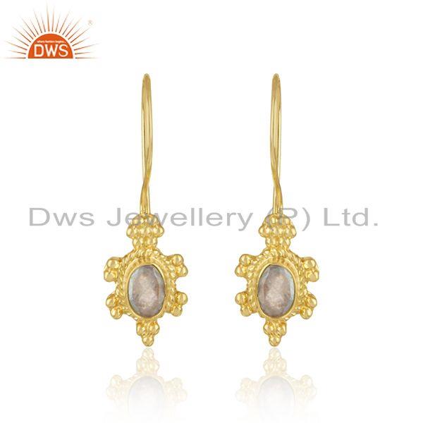 Earring in yellow gold on silver 925 with shny rainbow moonstone