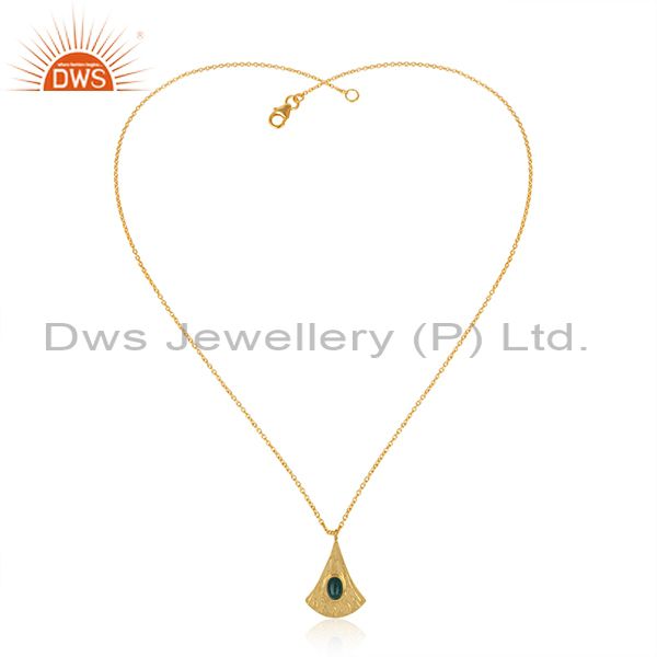 Handtextured Gold on Silver 925 Dyed Emerald Chain Pendant