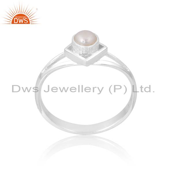 Exquisite 925 Silver Pearl Ring: Intricate Handcrafted Design