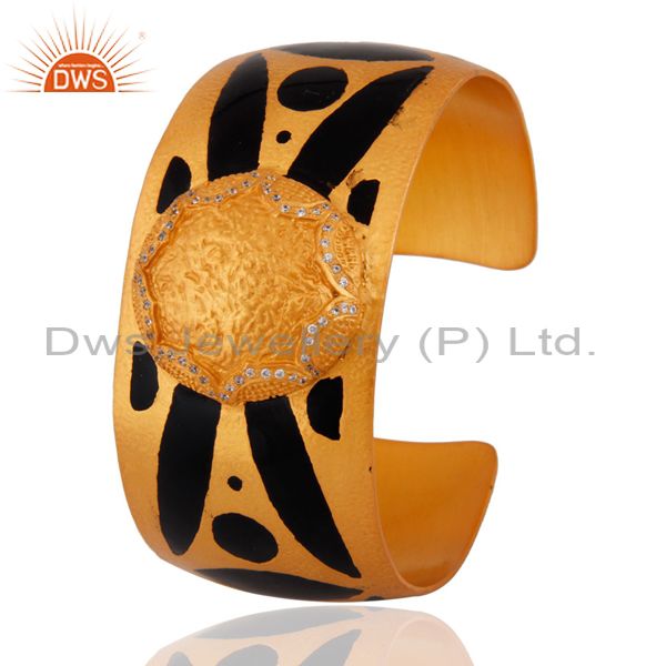 Exporter Hand-crafted White Cubic Zirconia Gold Plated Cuff Bracelet With Enamel Painted