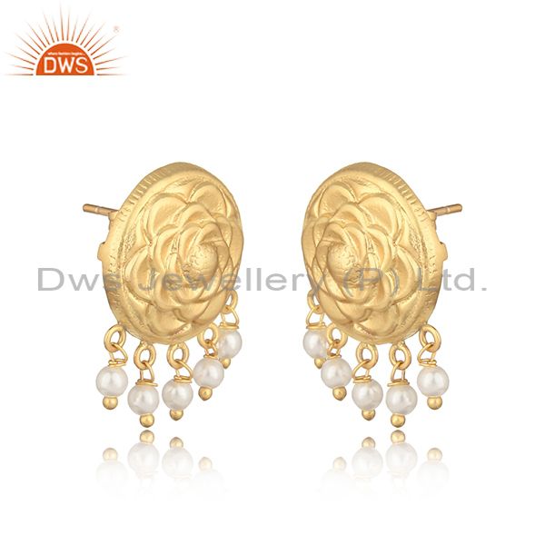 Handmade traditional yellow gold on fashion earring with pearl
