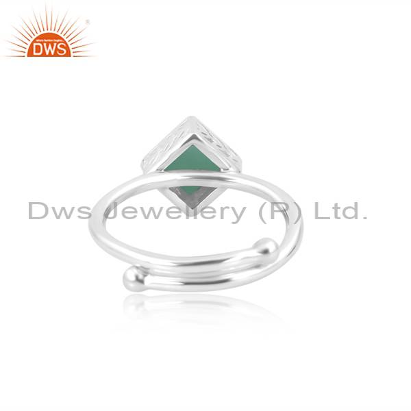 Elegant Sterling Silver Ring with Chrysoprase Gemstone