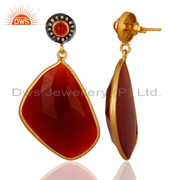 Exporter Faceted Red Onyx Gemstone Bezel-Set Dangle Earrings With Yellow Gold Plated