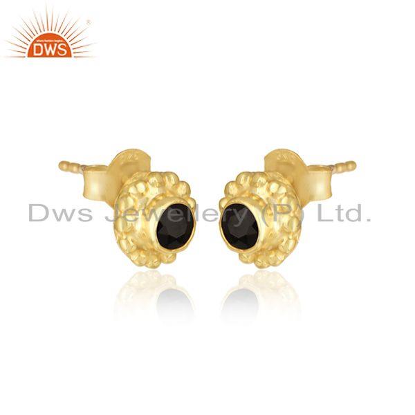 Handmade earring in yellow gold over silver 925 and black onyx