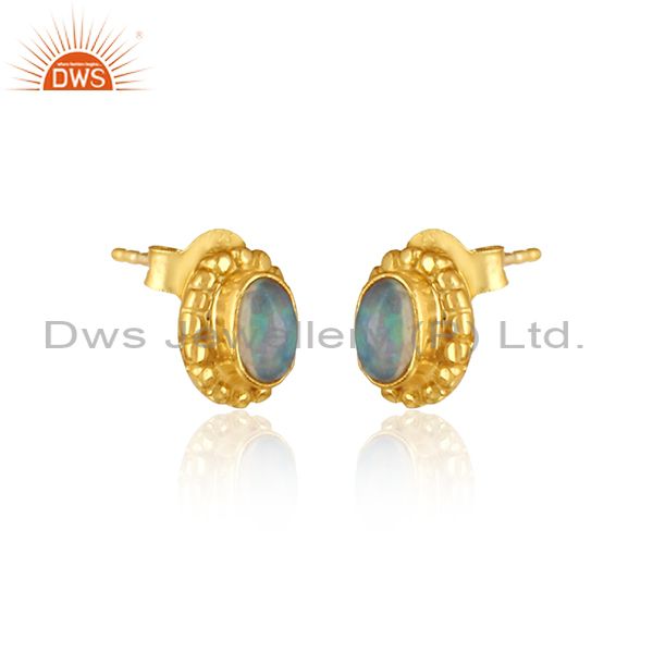 Designer stud in yellow gold on silver 925 with ethiopian opal