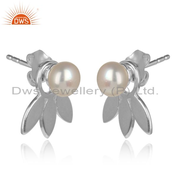 Designer dainty leaf stud in fine silver with adorable pearl