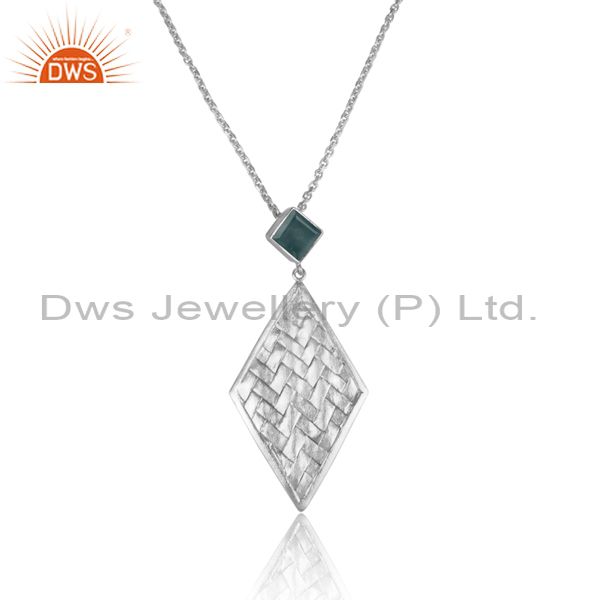 Green onyx and woven rhombus fine silver pendant and chain