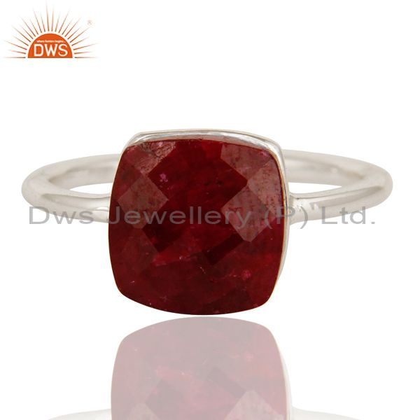Exporter Bezel-Set Faceted Ruby Corundum Gemstone 925 Sterling Silver Ring