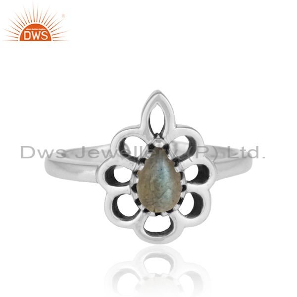 Designer Floral Ring In Oxidized Silver 925 And Labradorite