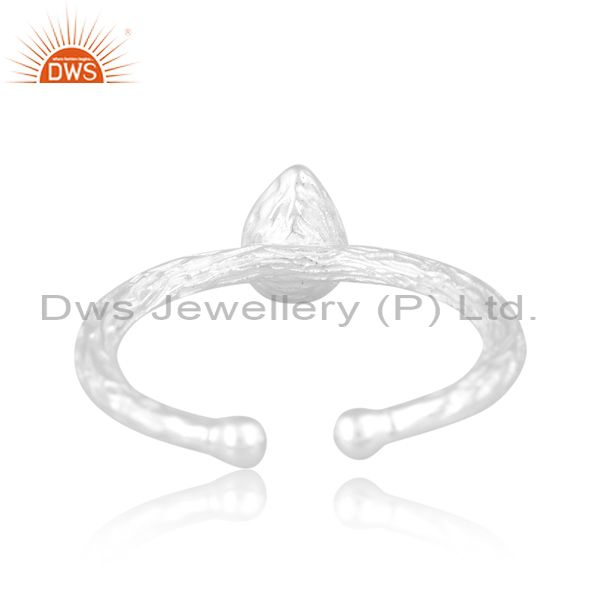 Sterling Silver Ring With Garnet Cabushion Pear Cut Stone