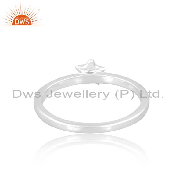 Stunning White 925 Silver Ring: Elegant & Timeless Design