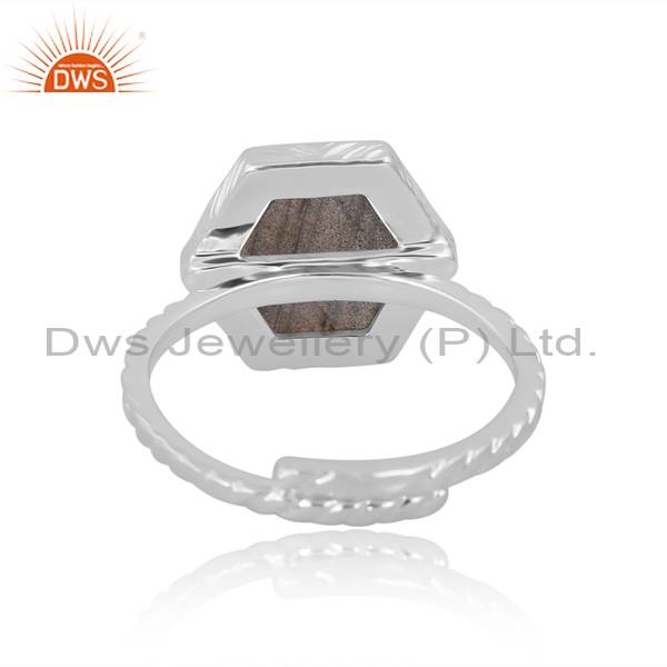 Stunning Labradorite Ring: Elegant Women's Jewelry