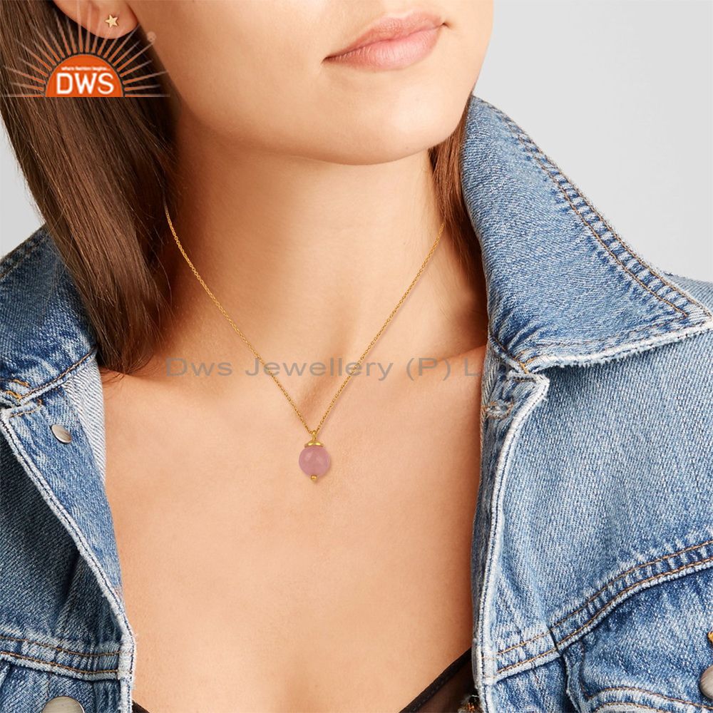 Rose chalcedony set pendant and gold on 925 silver necklace