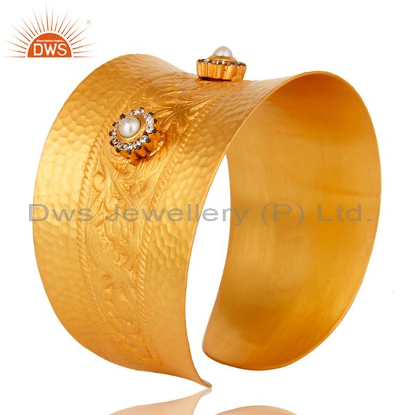 Suppliers 18K Yellow Gold Plated Natural Pearl And CZ Wide Cuff Bracelet Bangle