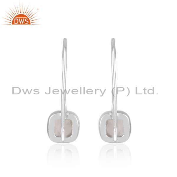 Designer of Handmade smooth earring in sterling silver 925 with rose quartz