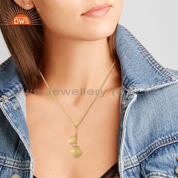 Designer seashell ethiopian opal necklace in yellow gold on silver