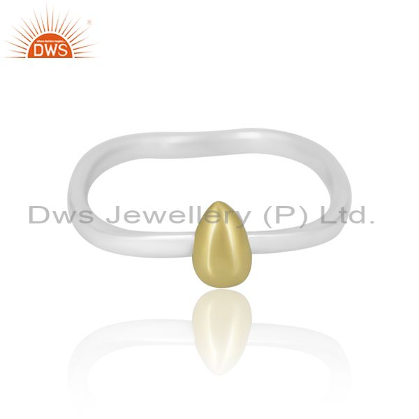 Simple Silver Band For All With Gold Dot In Silver Metal