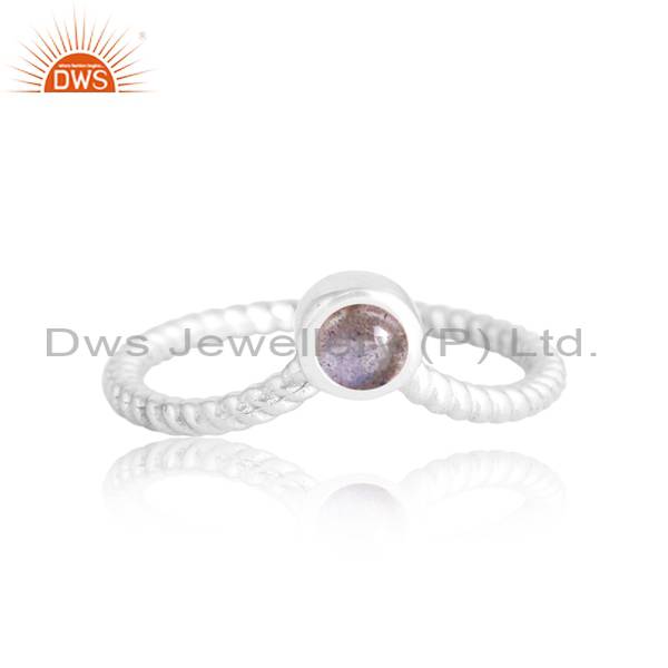 Labradorite Ring: Mesmerizing Gems in a Beautiful Setting