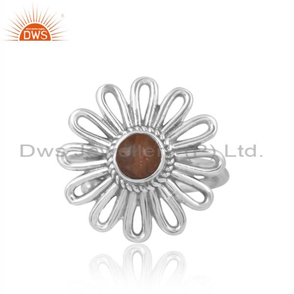 Beautiful Flower Ring with Natural Sunstone
