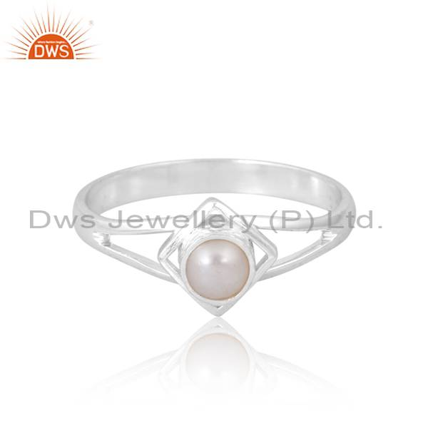 Exquisite 925 Silver Pearl Ring: Intricate Handcrafted Design