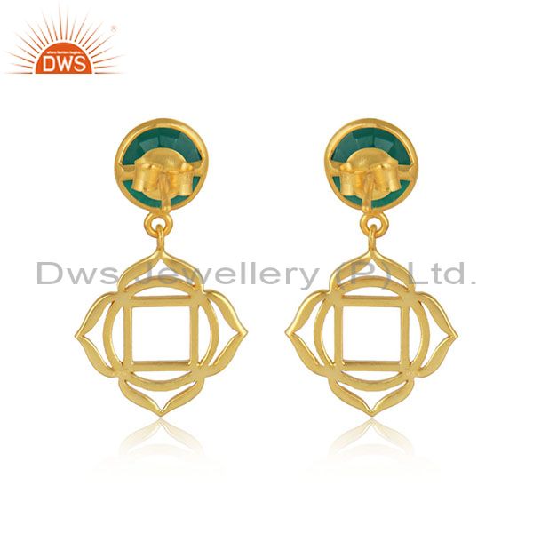 Root chakra earring in yellow gold on silver with green onyx