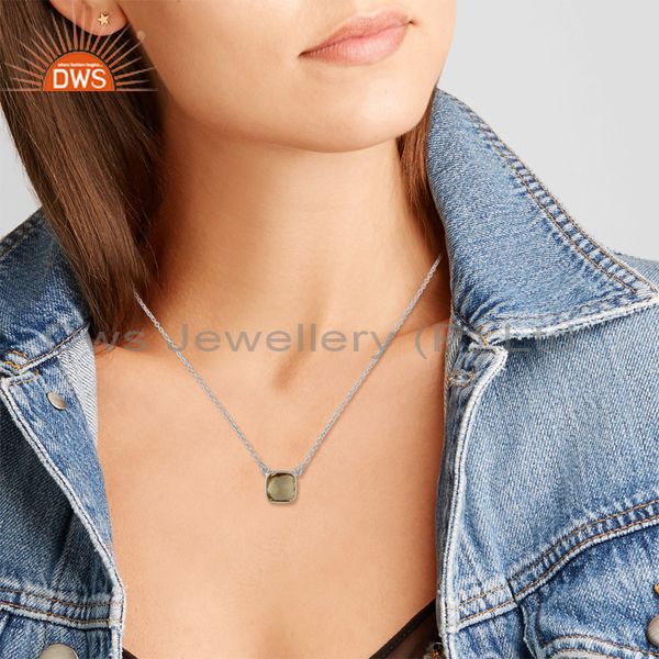 Handmade dainty necklace in silver 925 adorn with lemon topaz
