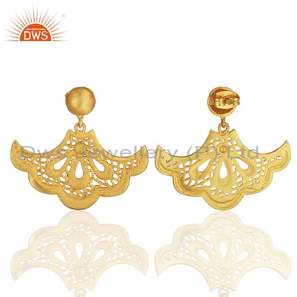 Exporter Fan shaped lace earring with post is 2.3cm x 3.7cm