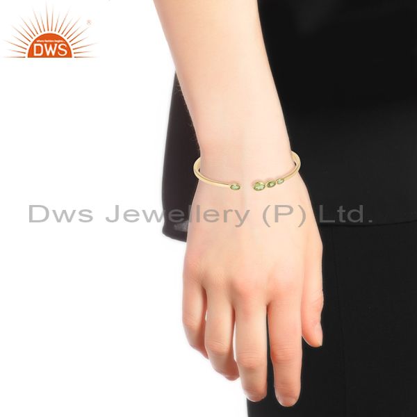 Designer silver 925 yellow gold on cuff jewellery with peridot