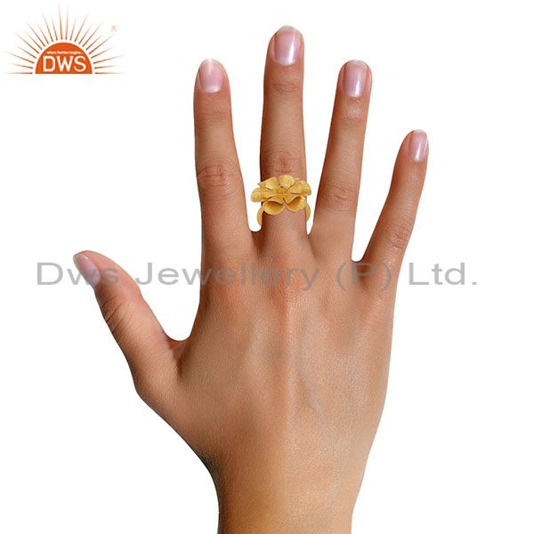 Wholesalers 18K Yellow Gold Plated Traditional Handmade White Zirconia Cocktail Brass Ring