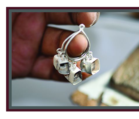 Großhandel Silberschmuck Jaipur, Handgefertigte Modeschmuck Hersteller Jaipur, Designer Modeschmuck Hersteller Indien, Einfaches Silber Schmuck Hersteller, Sterling Silber Schmuck Hersteller, Handgefertigte Schmuckhersteller, Handgefertigte Schmuckhersteller Indien