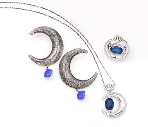 Perfect Jewellery Collection for Sister