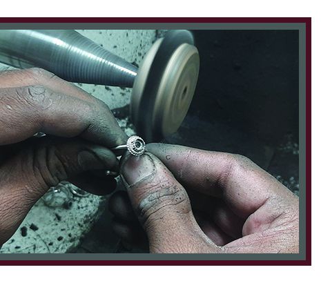 Großhandel handgemachte Schmuck Indien, Edelsteinschmuck Großhandel Lieferanten, Großhandel echte Edelsteinschmucksachen, Kundenspezifischer Schmuckhersteller Jaipur, Großhandel Silber Schmuck Indien Designer Silber Schmuck jaipur, Jaipur Silber Großhandel Schmuck